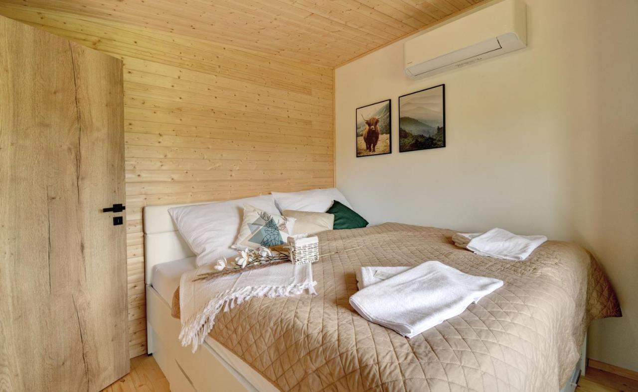 Riverside Cabin Doudleby Eksteriør billede